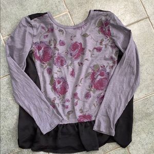 Gray and black floral tunic with ruffle waist line